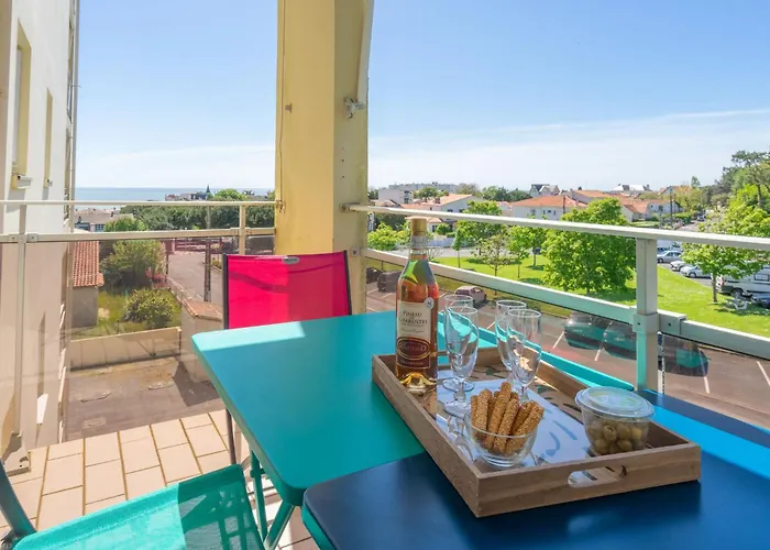 Apartment Le Yachting-2 By Interhome